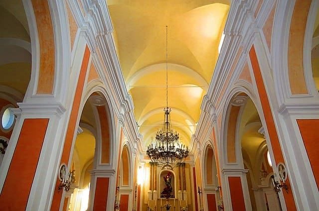 Borgo di Fornelli Chiesa di San Michele Arcangelo.