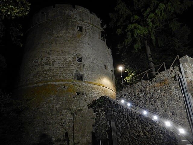 Il Torrione medievale di Anguillara Sabazia.