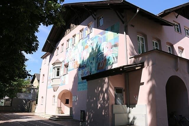 Chiusa è la città degli Artisti e qesta ne è la riprova.