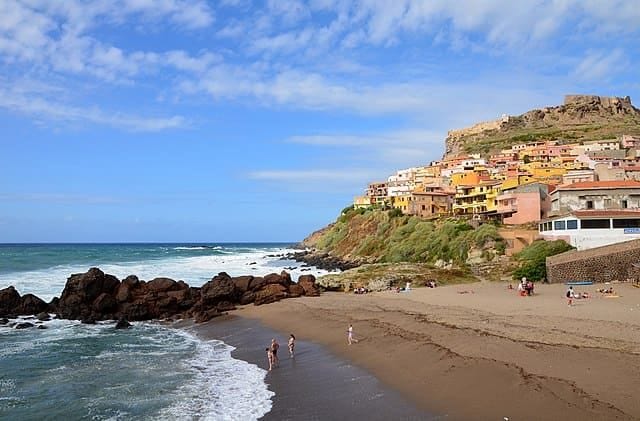 La stupenda spiaggia di Castelsardo.