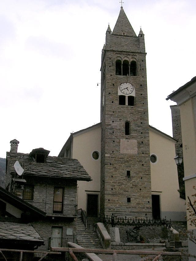 Il meraviglioso campanile di Arvier.
