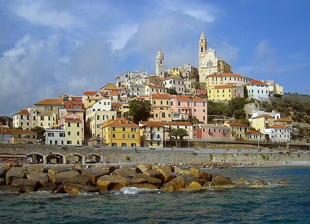 Una meravigliosa veduta di Cervo.
