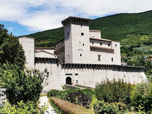 La Splendida Rocca Flea di Gualdo Tadino.