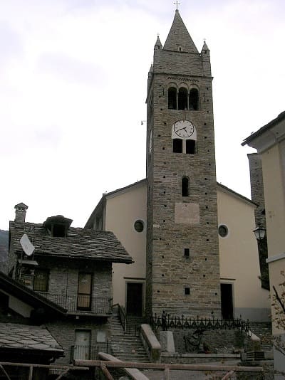 L'imponente Edificio Religioso di Arvier.