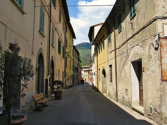 Splendido e caratteristico vico di Vicopisano.